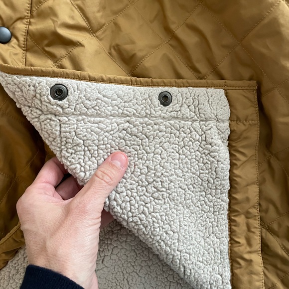 The North Face Mens Quilted Sherpa lined Jacket in mustard brown, size M - Picture 4 of 6